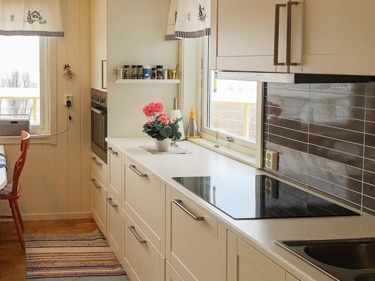 6 Person Holiday Home In Olderdalen エクステリア 写真
