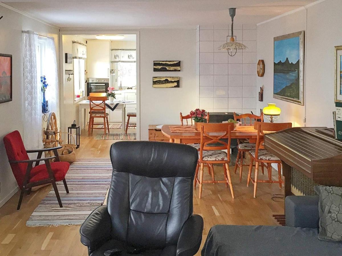 6 Person Holiday Home In Olderdalen エクステリア 写真